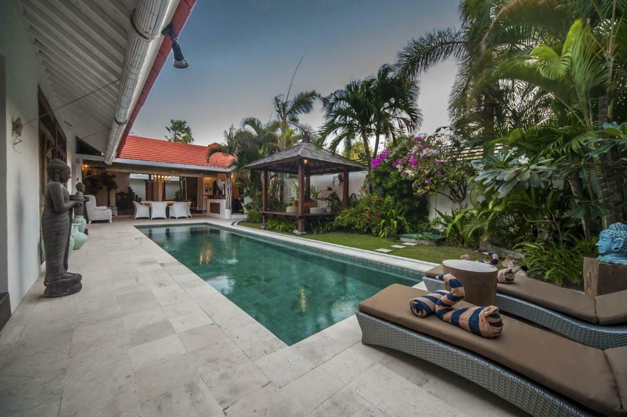 Coco Poco Villa Seminyak Esterno foto