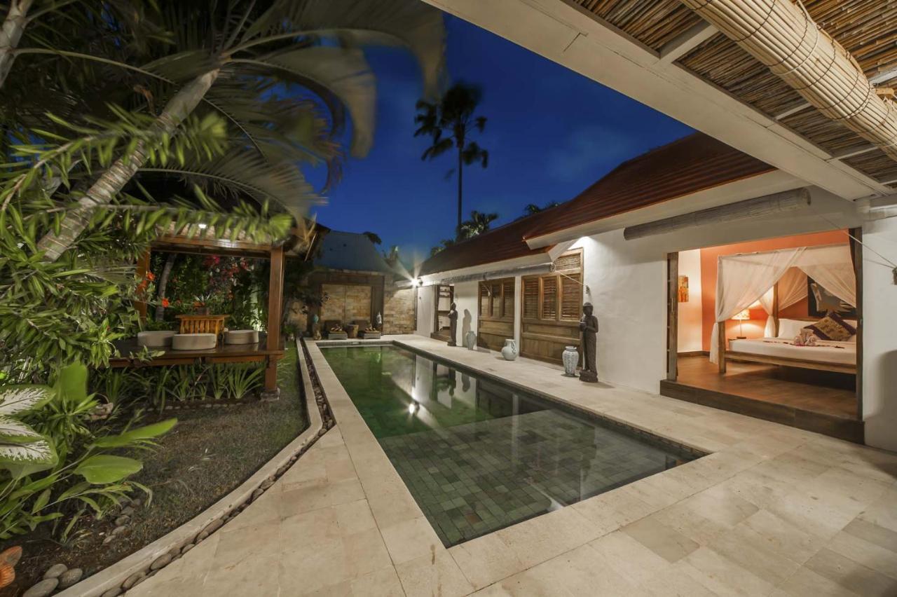 Coco Poco Villa Seminyak Esterno foto